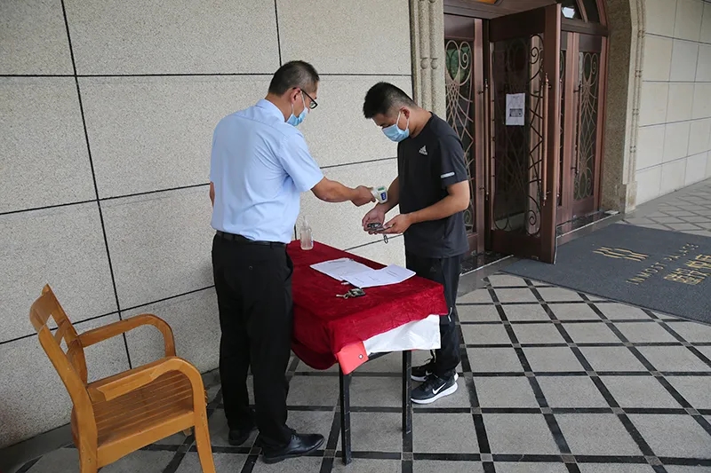 1629103784373360.jpg 640.webp (10).jpg